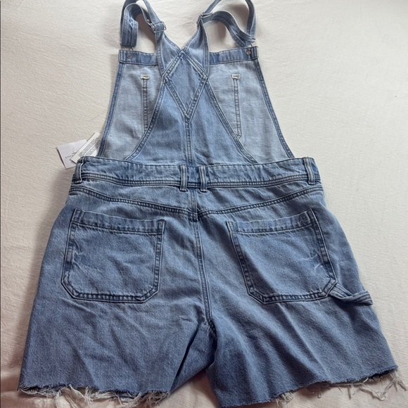 American Eagle Light Wash Denim overralls - Picture 7 of 7